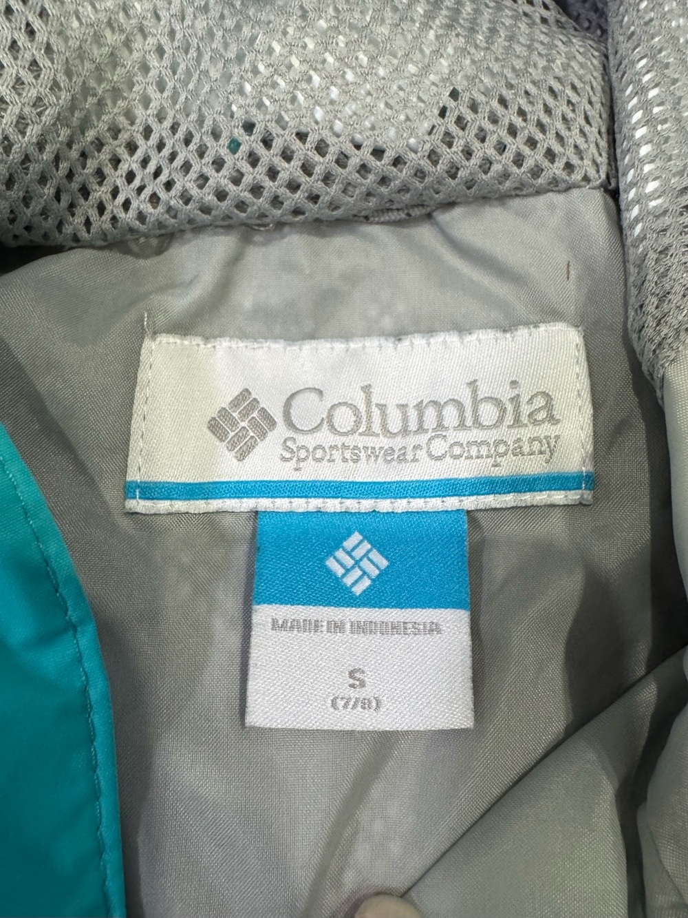 Columbia Teal and Light Gray Jacket